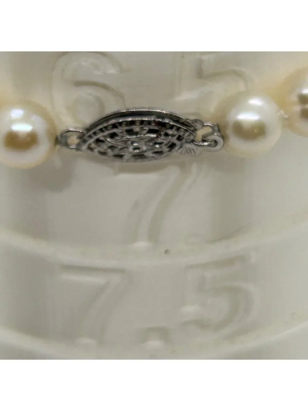 Faux Pearl Strand Bracelet Silver Tone Cream Color Filigree Clasp Elegant Weddin